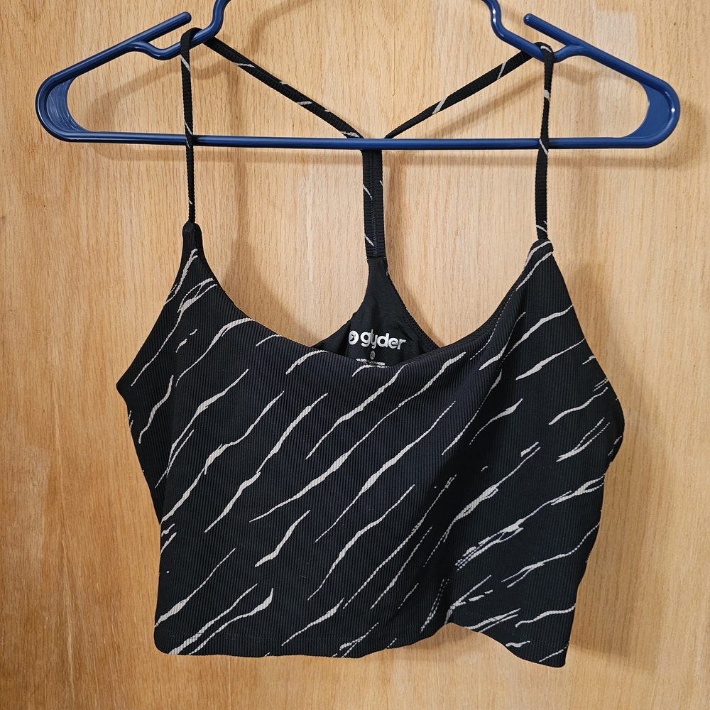 NWOT Glyder Black and White Striped Crop Top With Shelf Bra
